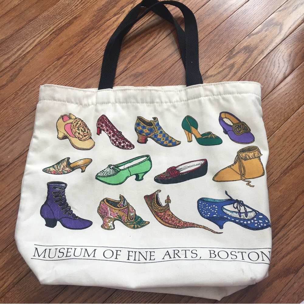 Frame tote bundle= shoes tote + 3 framed shoe prints. Boston museum.